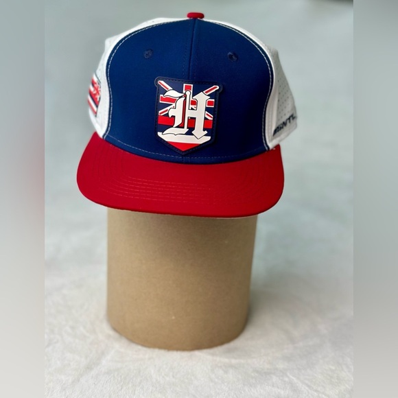 ESNTL_PCE Hawaiian SnapBack Hat - Picture 1 of 5